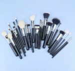 Luxury Makeup Brushes  15 Pieces